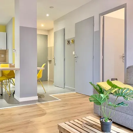 #d6 Hello Sunshine T3 Sleeps 6 Caserne De Bonne Apartment Grenoble