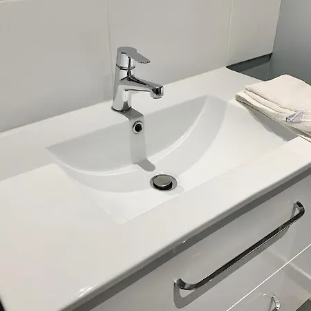 #d6 Hello Sunshine T3 Sleeps 6 Caserne De Bonne Grenoble