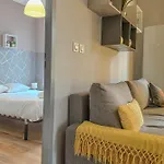 #d6 Hello Sunshine T3 Sleeps 6 Caserne De Bonne Apartament
