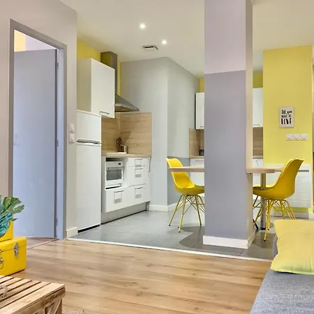 #d6 Hello Sunshine T3 Sleeps 6 Caserne De Bonne *