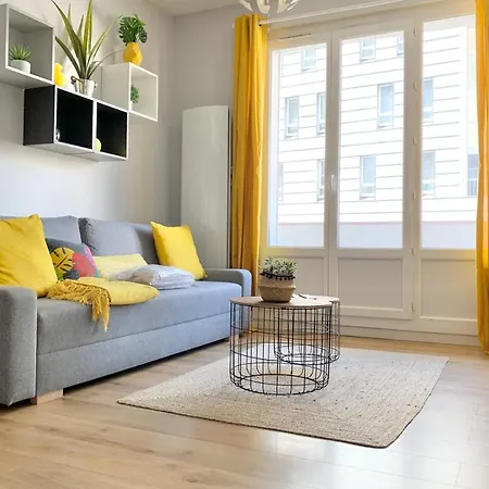 #d6 Hello Sunshine T3 Sleeps 6 Caserne De Bonne Grenoble