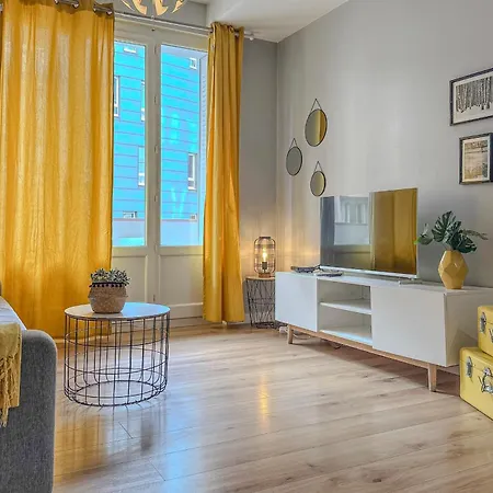 Διαμέρισμα #d6 Hello Sunshine T3 Sleeps 6 Caserne De Bonne