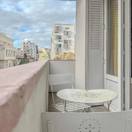 #d6 Hello Sunshine T3 Sleeps 6 Caserne De Bonne Γκρενόμπλ