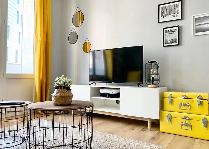 Apartament #d6 Hello Sunshine T3 Sleeps 6 Caserne De Bonne *