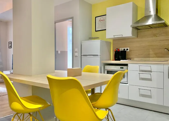 #d6 Hello Sunshine T3 Sleeps 6 Caserne De Bonne Apartament